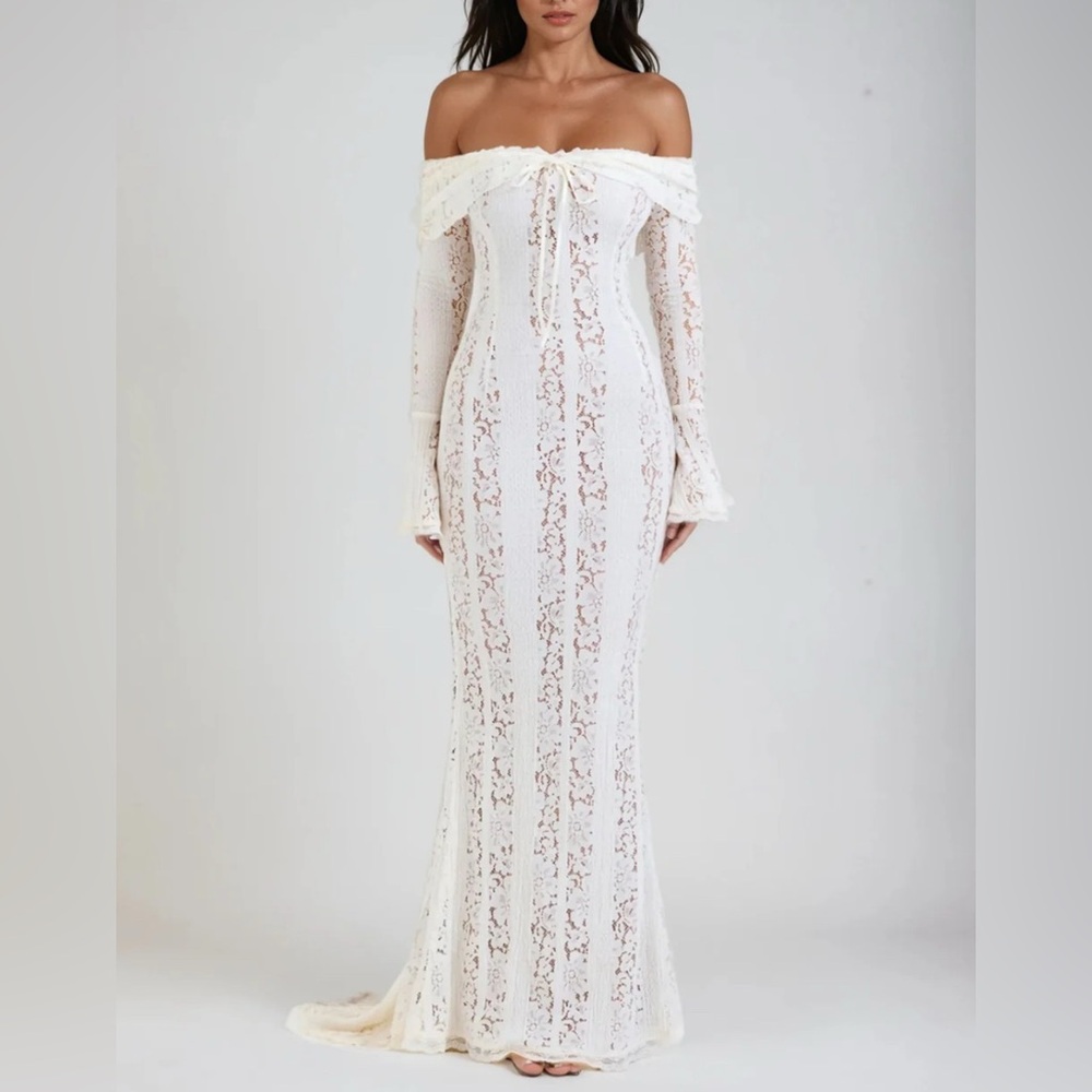 Brand New Lace Maxi Off The Shoulder Dress Size Small